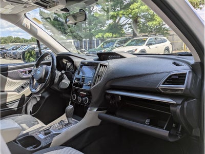 2024 Subaru Forester Premium