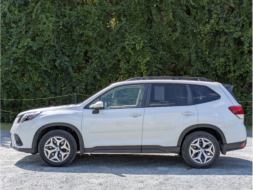 2024 Subaru Forester Premium