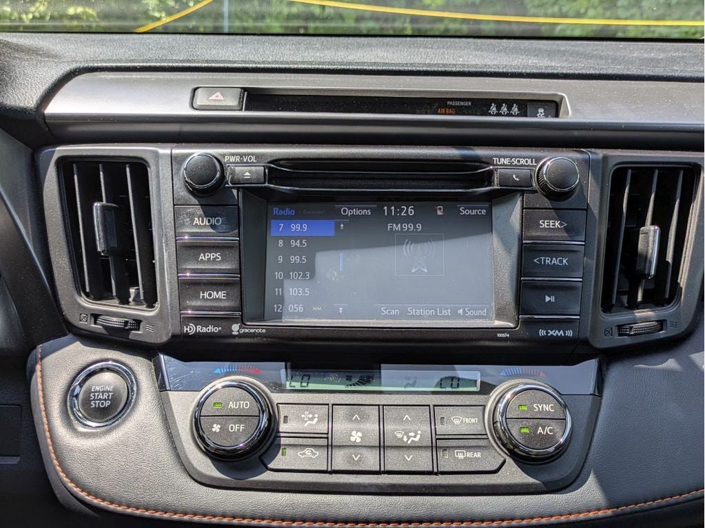 2017 Toyota RAV4 SE