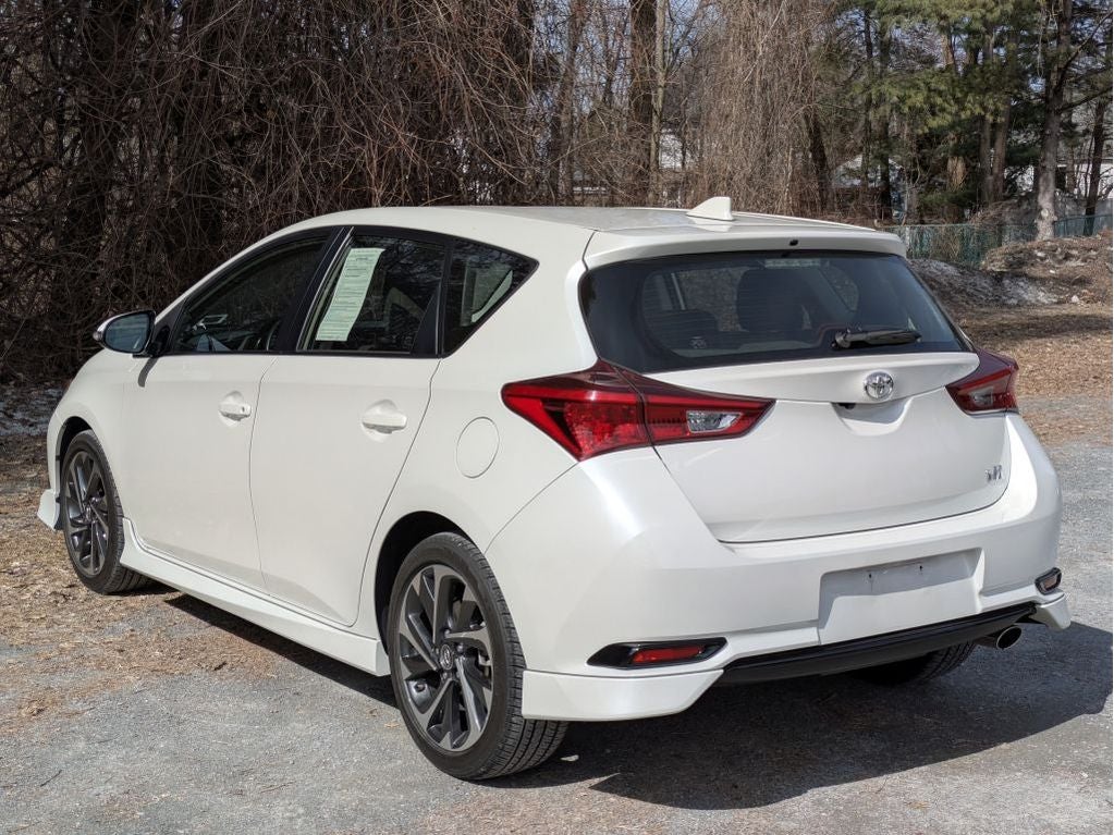 2017 Toyota Corolla iM Base