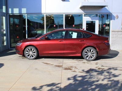 2016 Chrysler 200 S