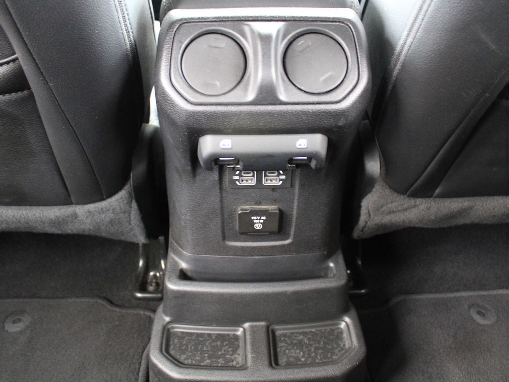 2021 Jeep Wrangler Unlimited Unlimited Sahara Altitude