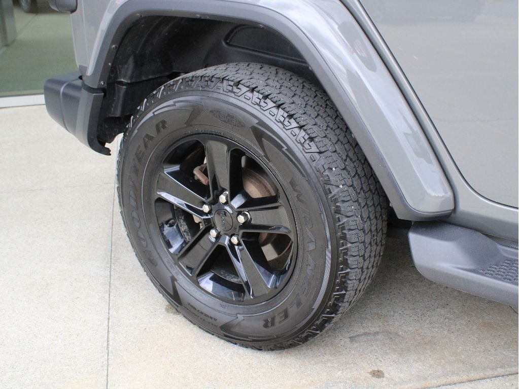2021 Jeep Wrangler Unlimited Unlimited Sahara Altitude