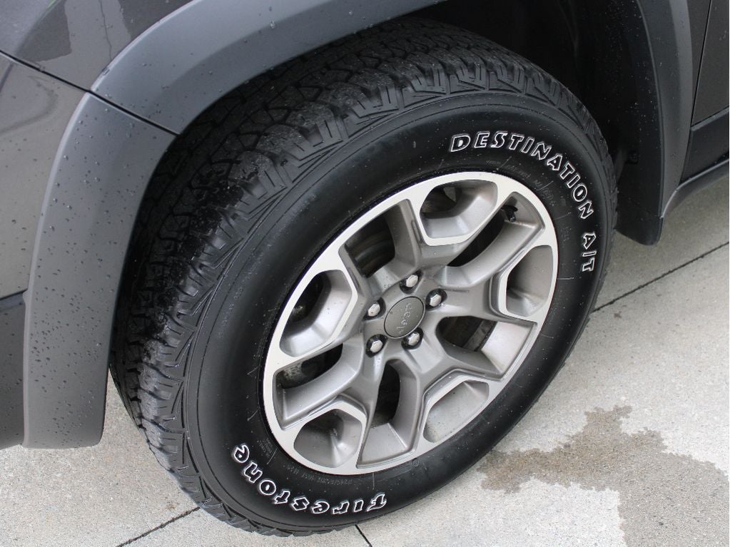 2021 Jeep Cherokee Trailhawk