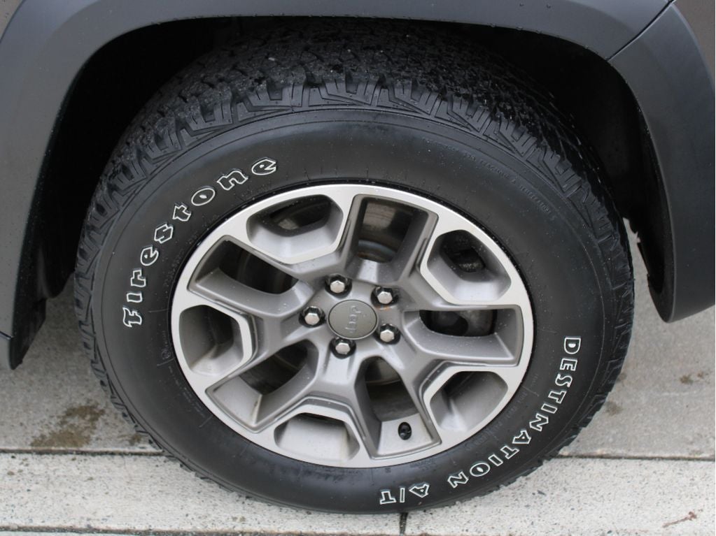 2021 Jeep Cherokee Trailhawk