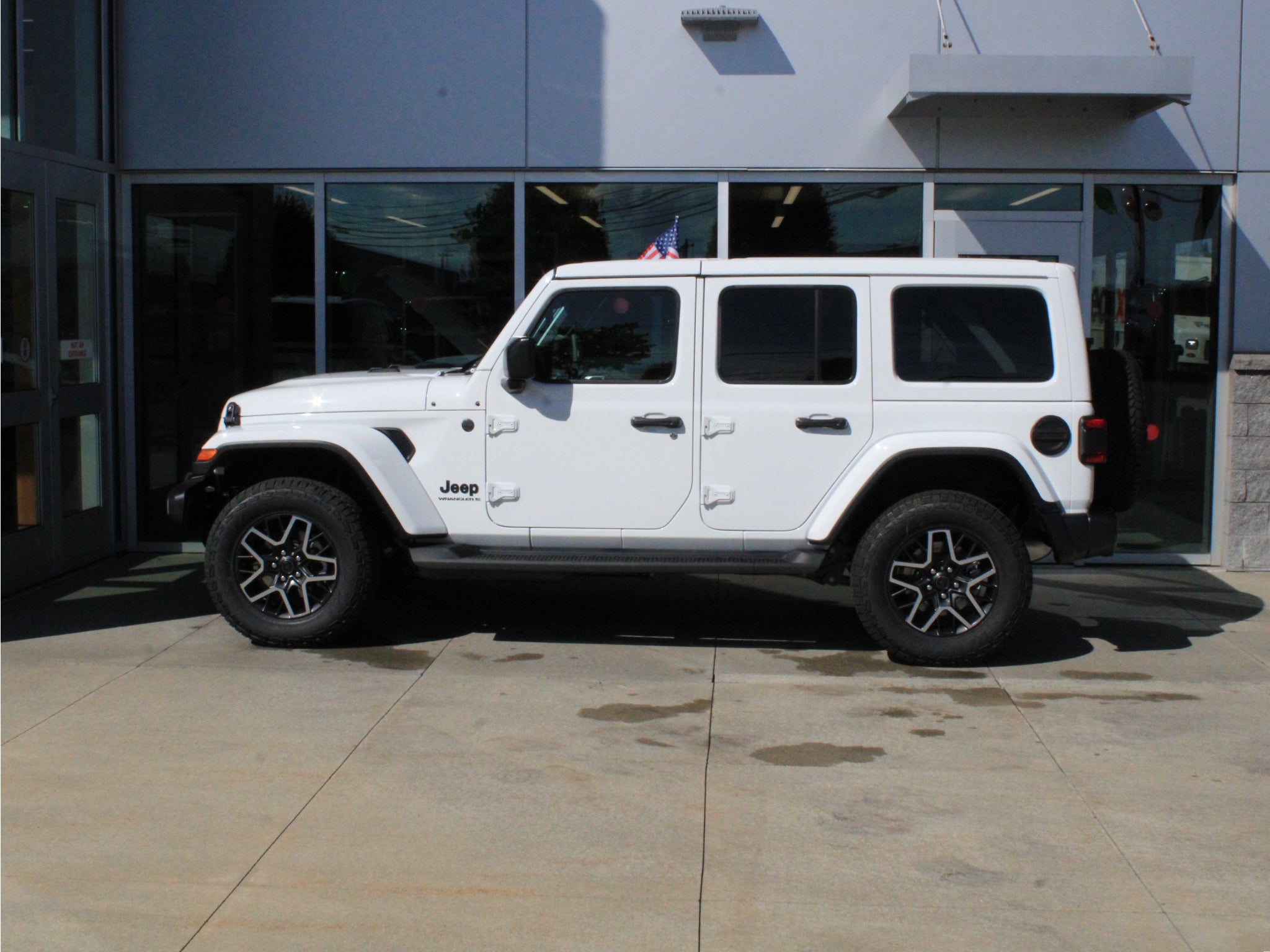 2027 Jeep Wrangler Sahara