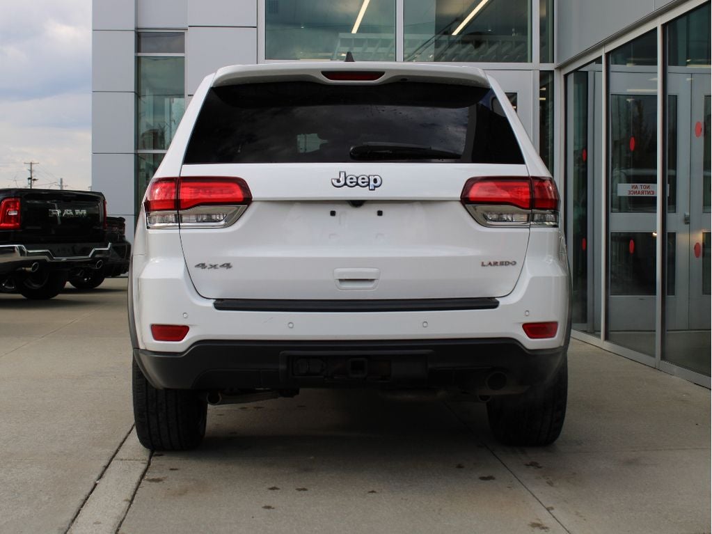 2020 Jeep Grand Cherokee Laredo E