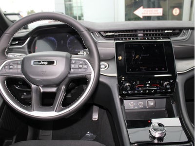 2025 Jeep Grand Cherokee Laredo X