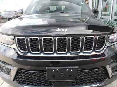 2025 Jeep Grand Cherokee Laredo X