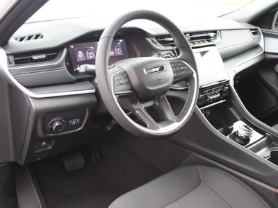 2027 Jeep Grand Cherokee Laredo X