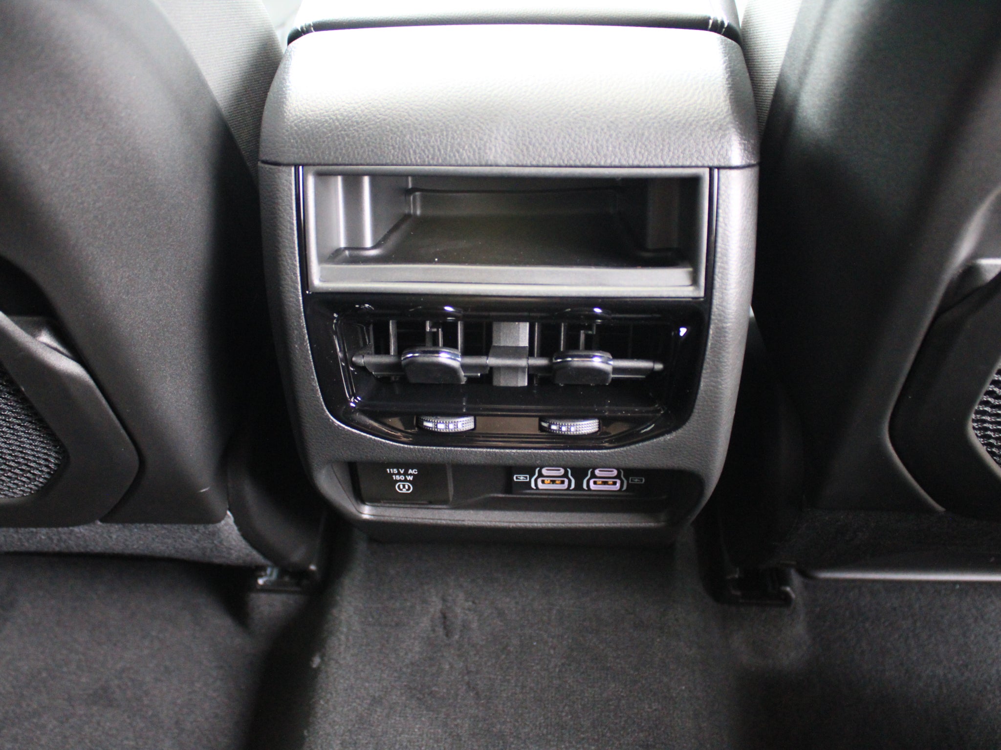 2027 Jeep Grand Cherokee Laredo X