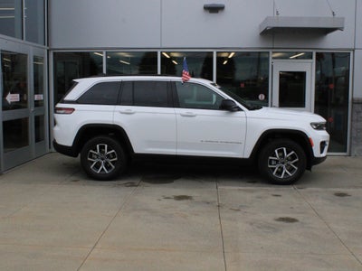 2027 Jeep Grand Cherokee Laredo X