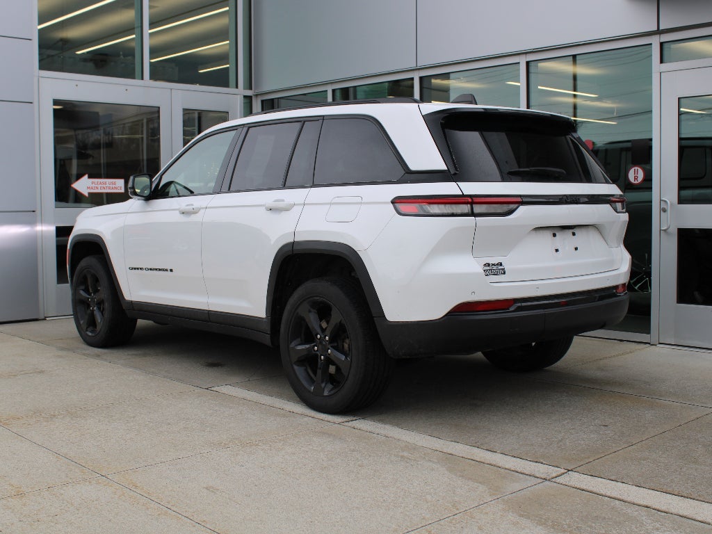 2023 Jeep Grand Cherokee Altitude