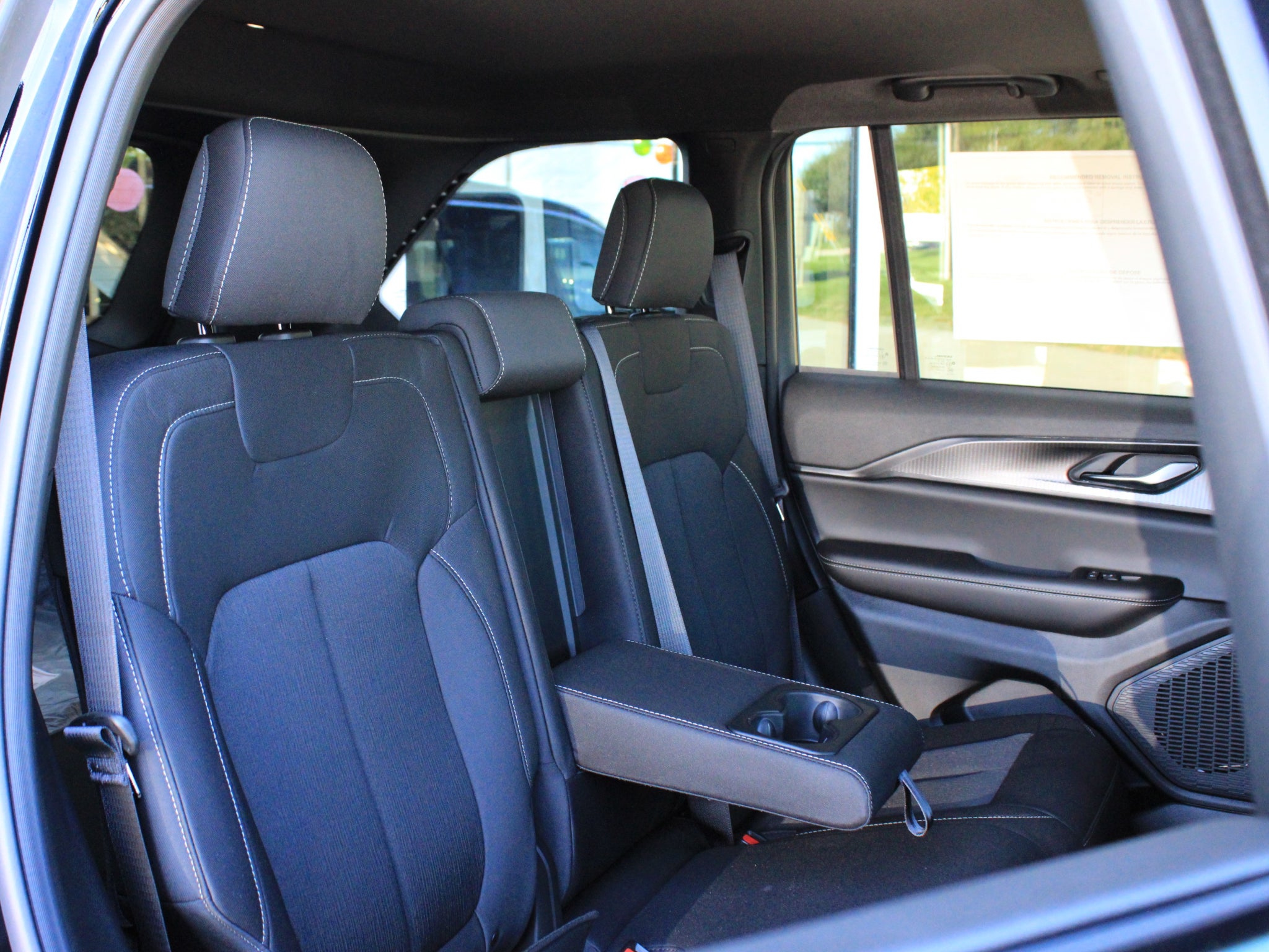 2027 Jeep Grand Cherokee Laredo X