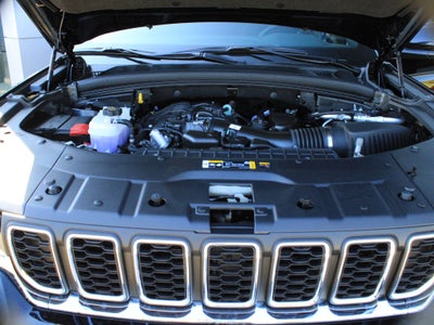 2027 Jeep Grand Cherokee Laredo X