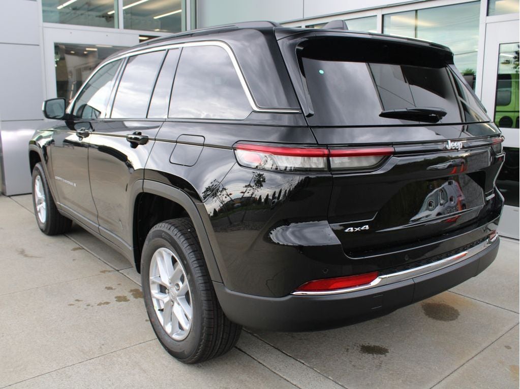 2025 Jeep Grand Cherokee Laredo X