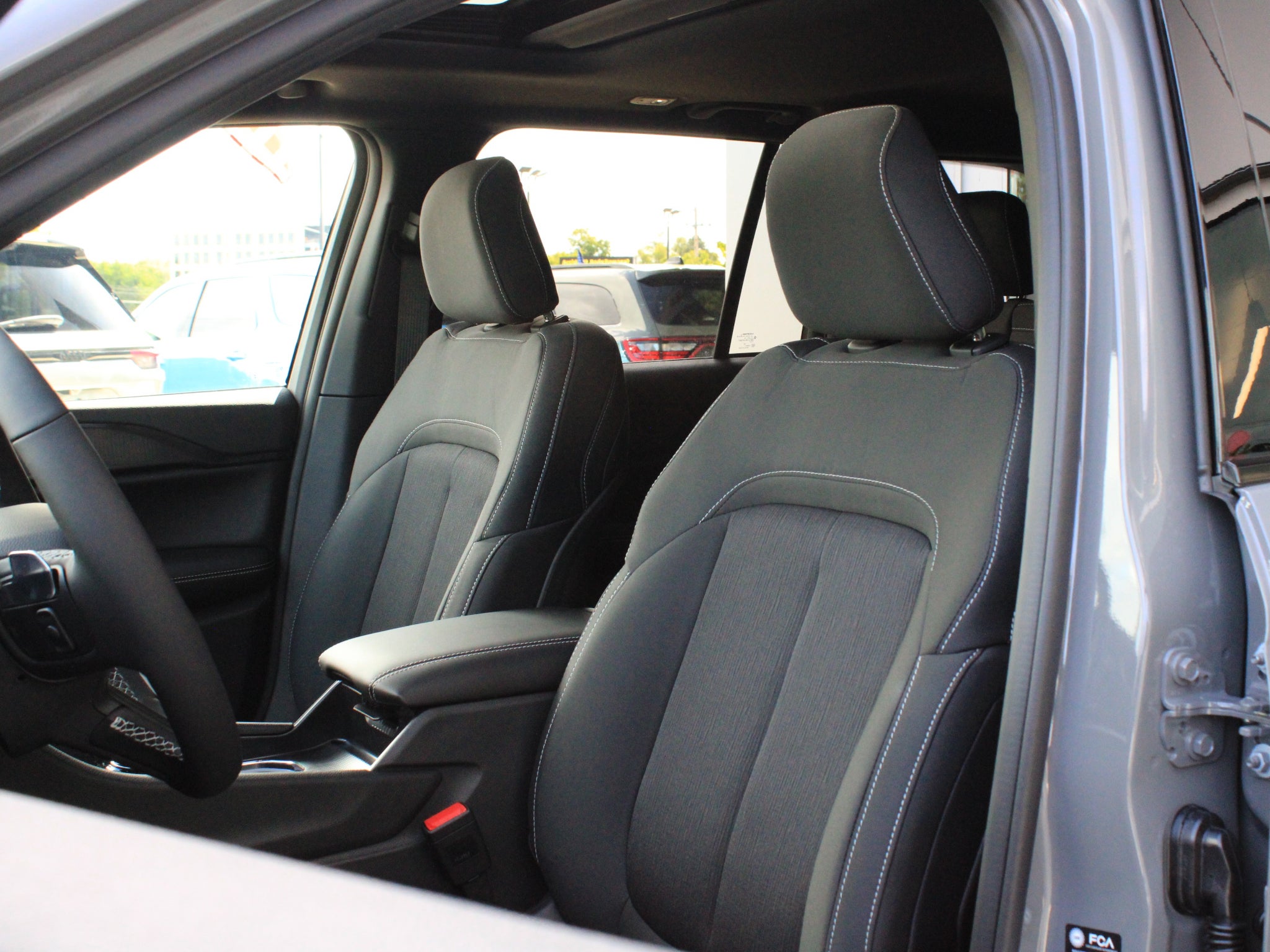 2027 Jeep Grand Cherokee Laredo X