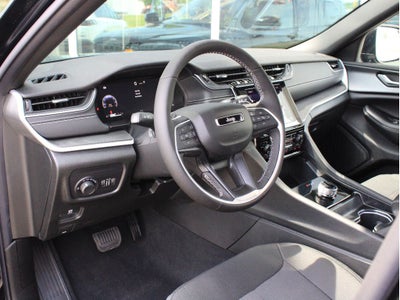 2026 Jeep Grand Cherokee Laredo X