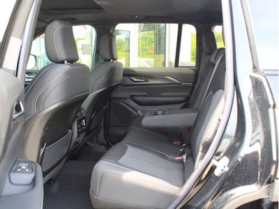 2026 Jeep Grand Cherokee Laredo X