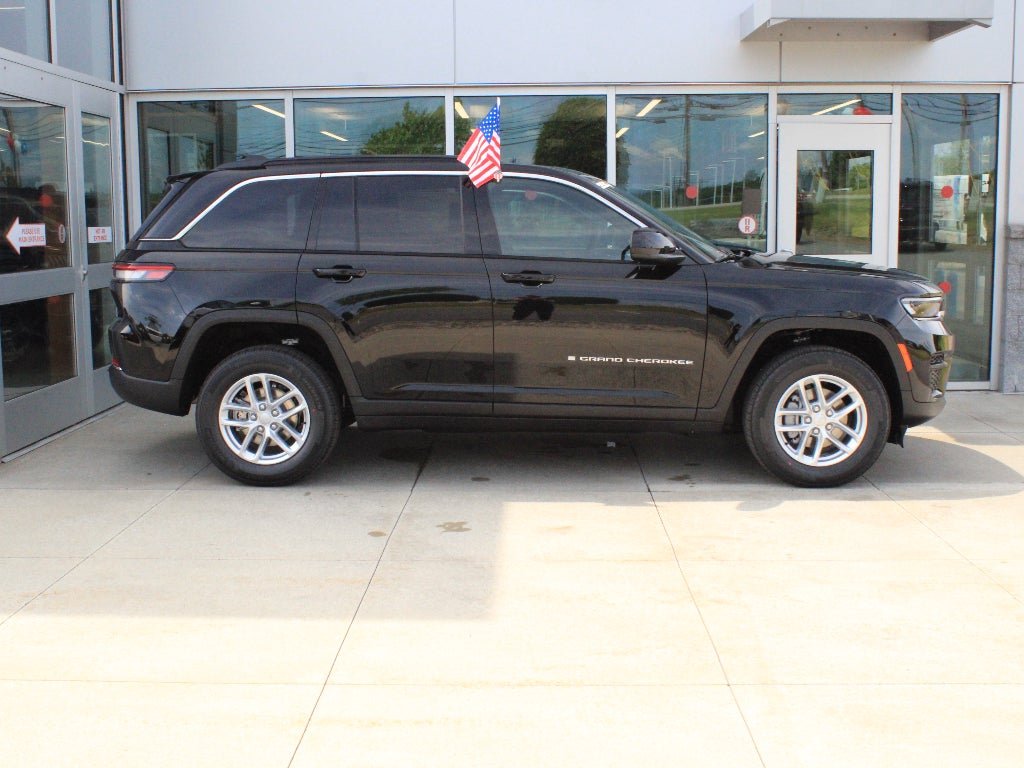 2026 Jeep Grand Cherokee Laredo X