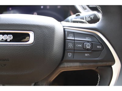 2026 Jeep Grand Cherokee Laredo Altitude