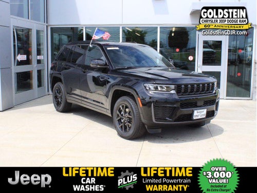 2026 Jeep Grand Cherokee Laredo Altitude