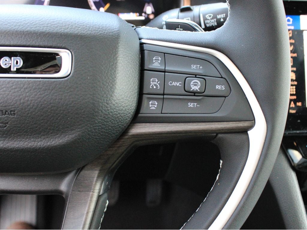 2026 Jeep Grand Cherokee Limited Reserve