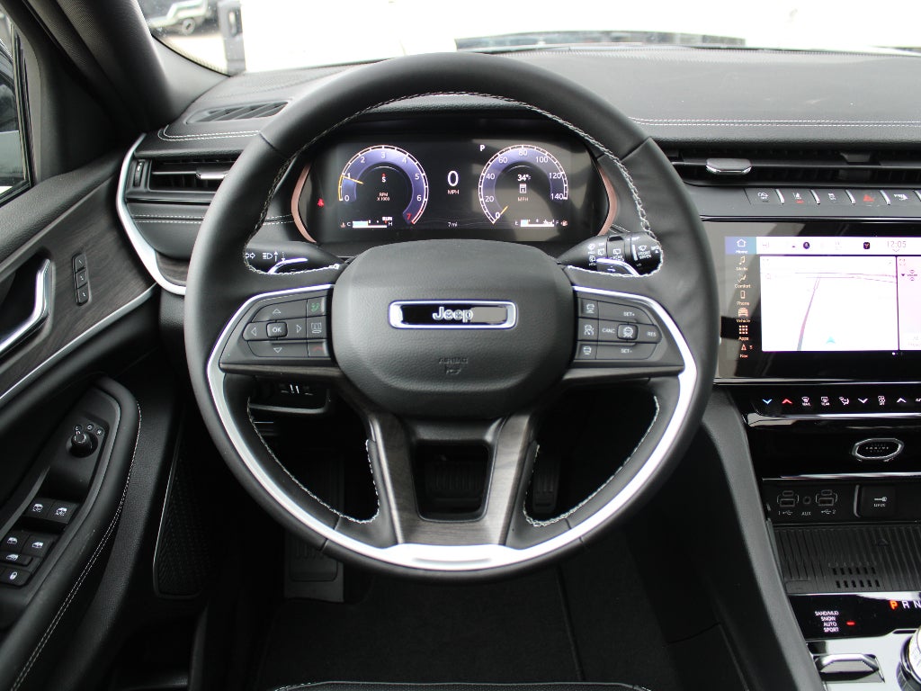 2026 Jeep Grand Cherokee Limited Reserve