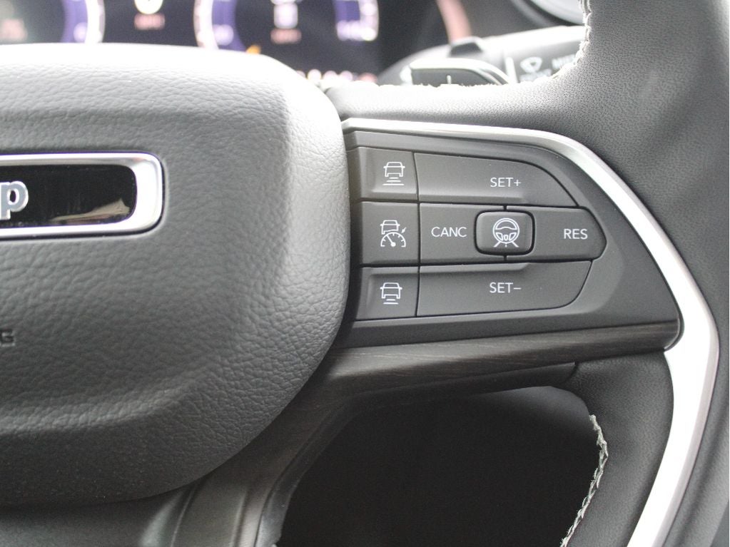 2026 Jeep Grand Cherokee Limited Reserve