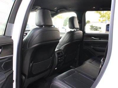 2027 Jeep Grand Cherokee Limited