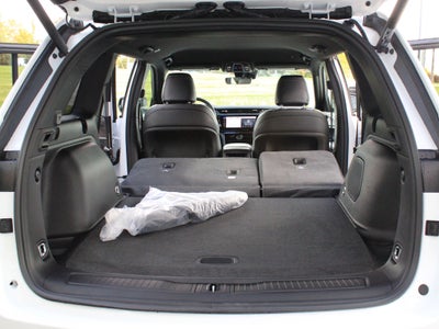 2027 Jeep Grand Cherokee Limited