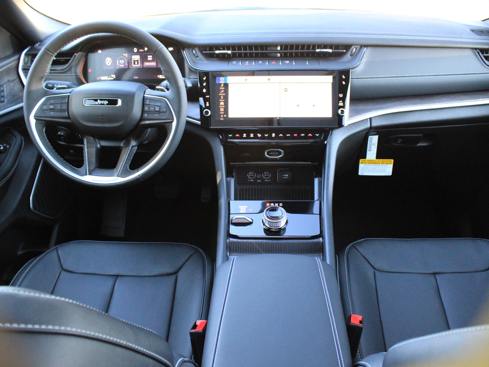 2027 Jeep Grand Cherokee Limited Reserve