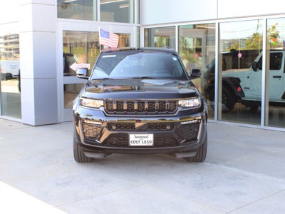 2027 Jeep Grand Cherokee Limited Reserve