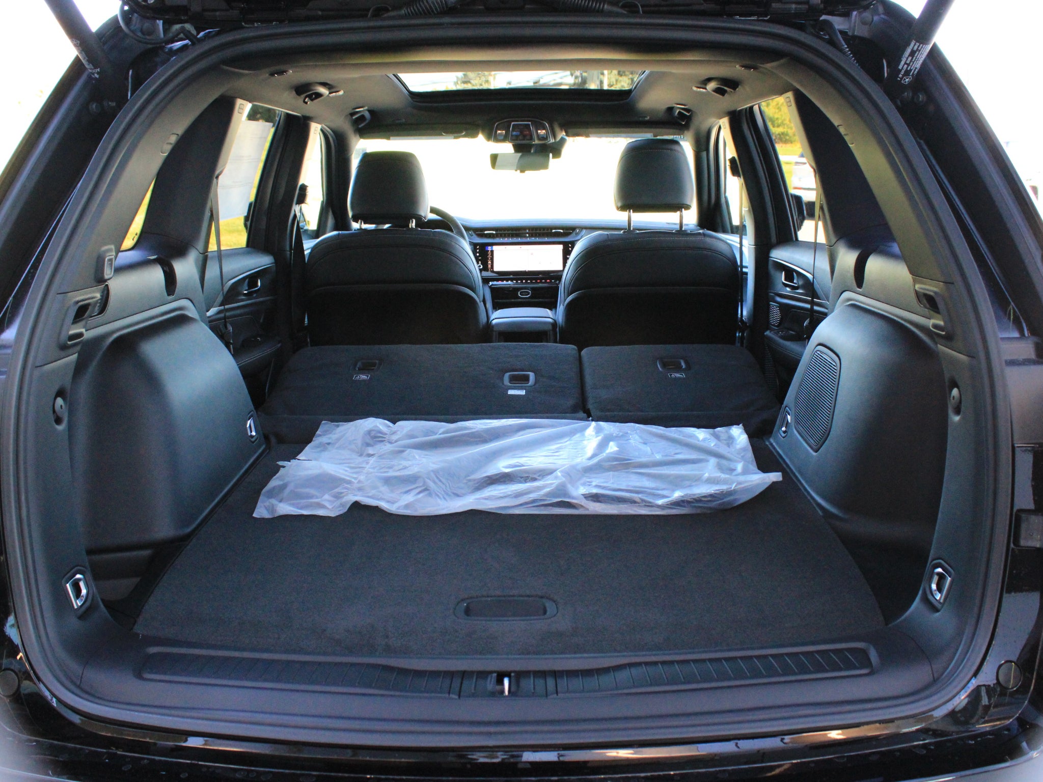 2027 Jeep Grand Cherokee Limited Reserve