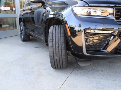 2027 Jeep Grand Cherokee Limited Reserve