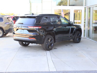 2027 Jeep Grand Cherokee Limited Reserve