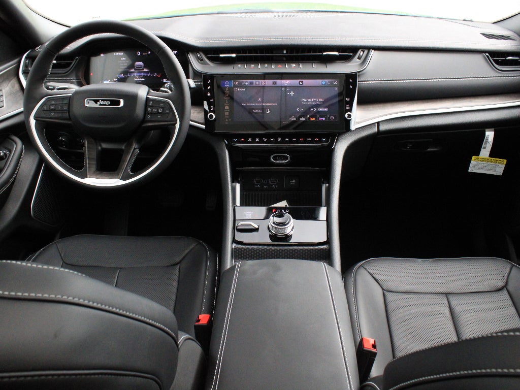 2026 Jeep Grand Cherokee Limited Reserve