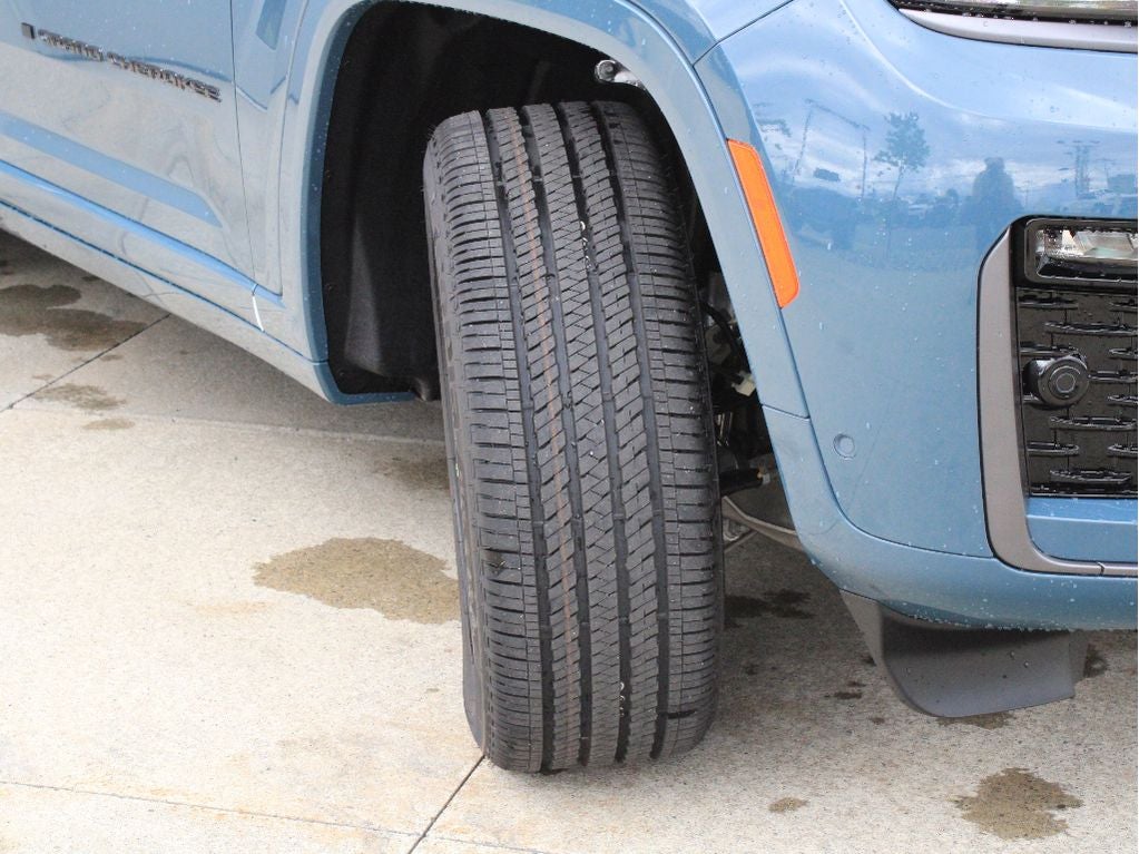 2026 Jeep Grand Cherokee Limited Reserve