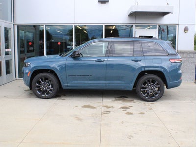2026 Jeep Grand Cherokee Limited Reserve