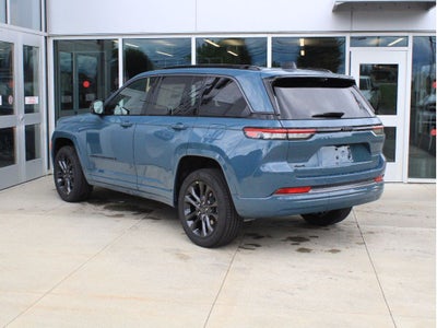2026 Jeep Grand Cherokee Limited Reserve