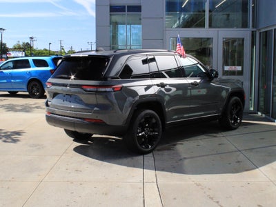 2027 Jeep Grand Cherokee Limited