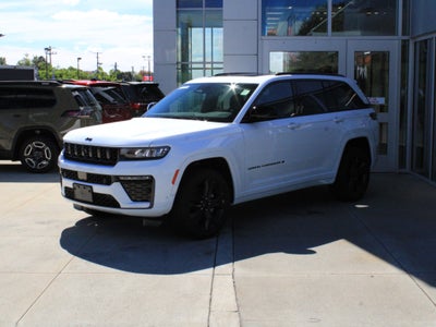 2027 Jeep Grand Cherokee Limited Reserve