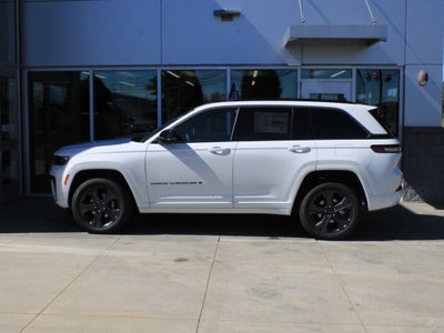 2027 Jeep Grand Cherokee Limited Reserve