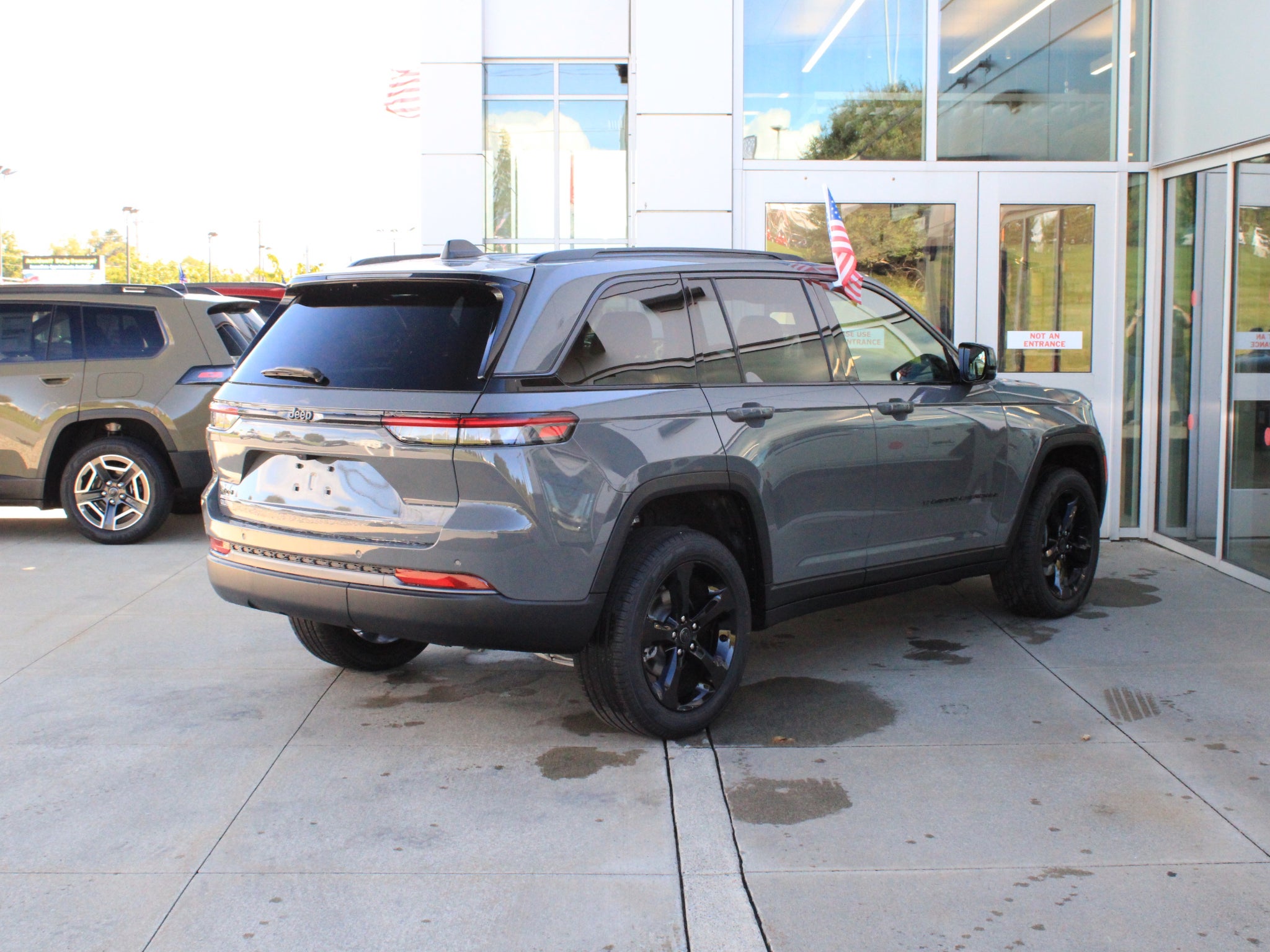 2027 Jeep Grand Cherokee Limited