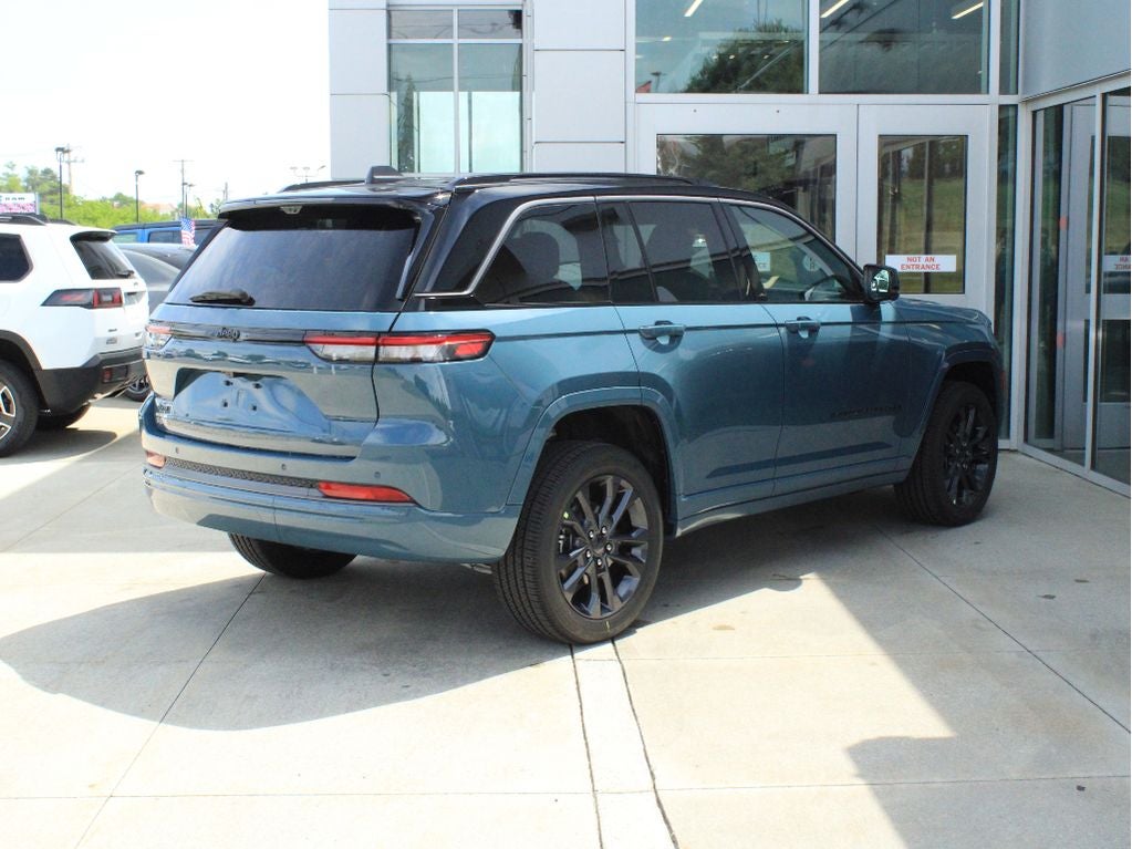 2026 Jeep Grand Cherokee Limited Reserve