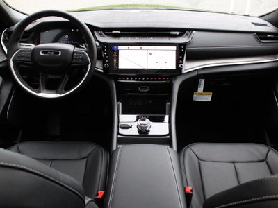 2027 Jeep Grand Cherokee Limited Reserve