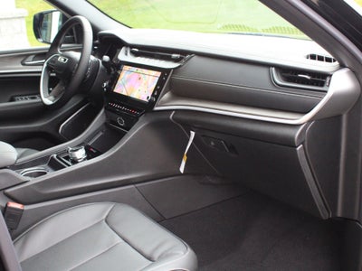 2027 Jeep Grand Cherokee Limited Reserve