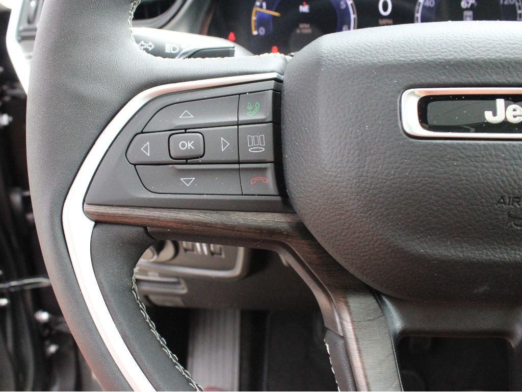 2026 Jeep Grand Cherokee Limited Reserve