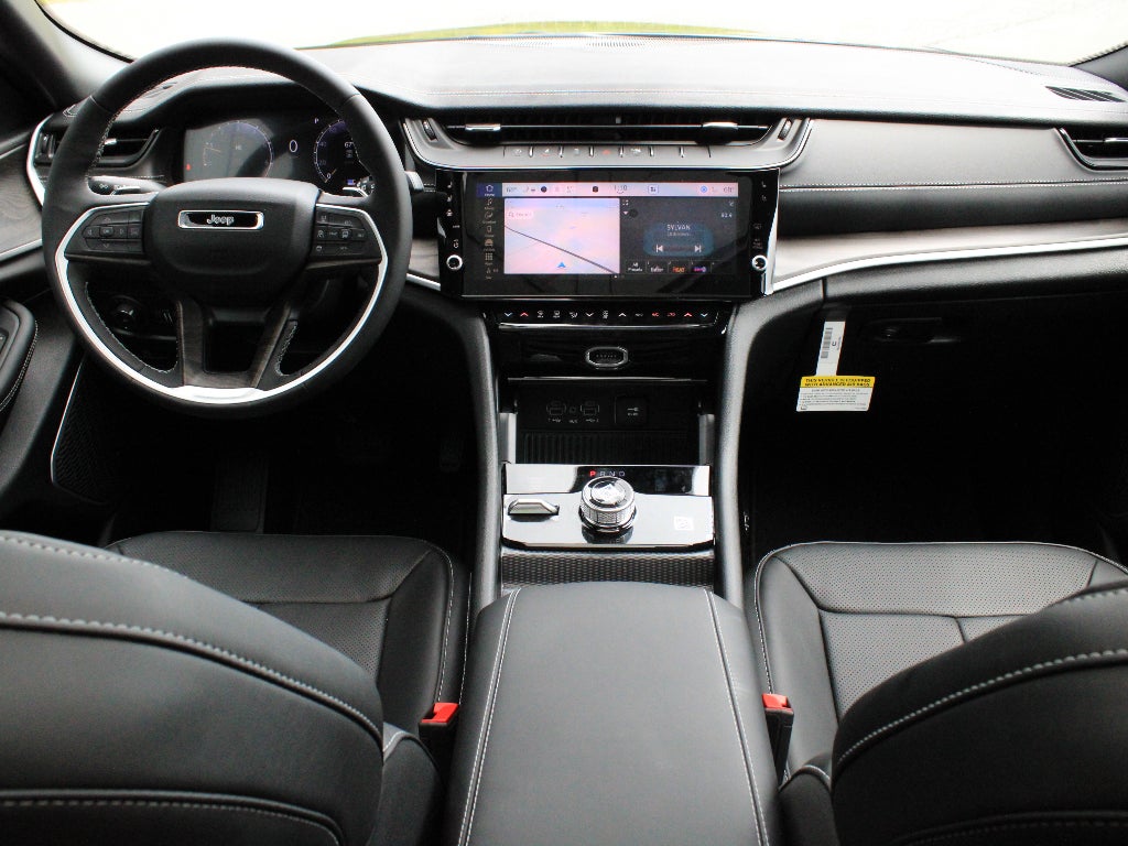 2026 Jeep Grand Cherokee Limited Reserve