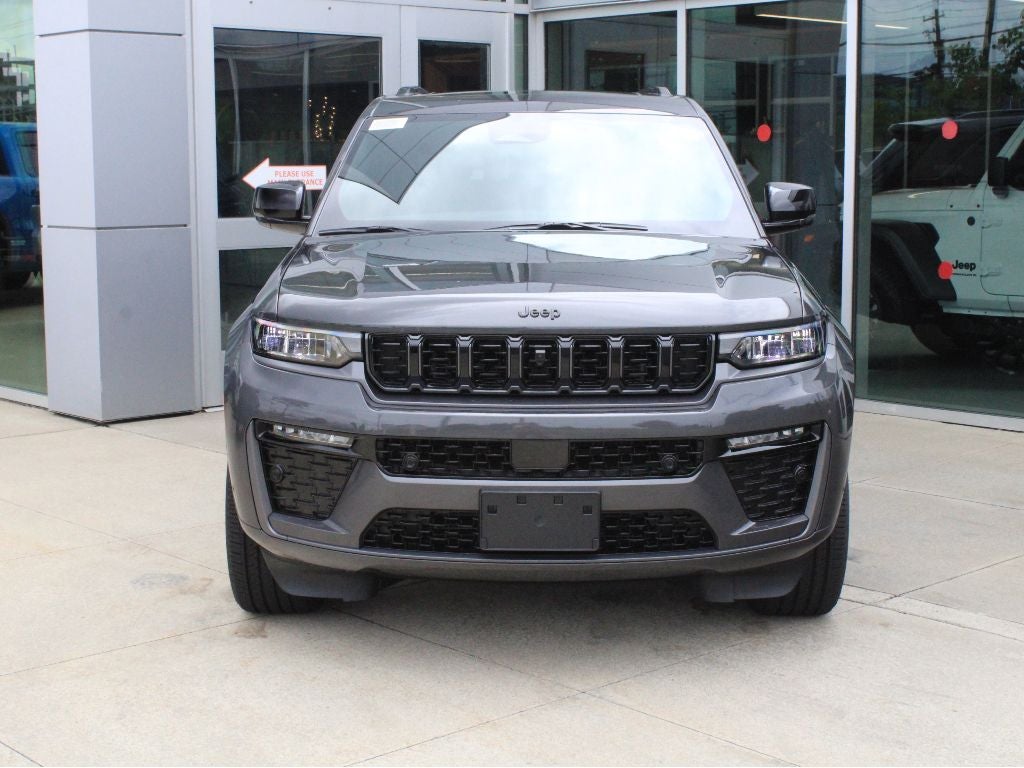 2026 Jeep Grand Cherokee Limited Reserve